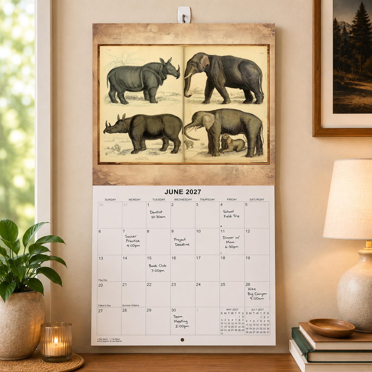 2027 Vintage Animal Illustrations Monthly Wall Calendar | Retro Animal Art Calendar 2026-2027